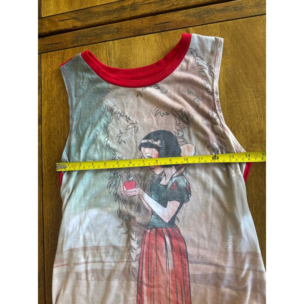 Disney Snow White Sleeveless Graphic Tunic Tank Top Size Small - Picture 6 of 10
